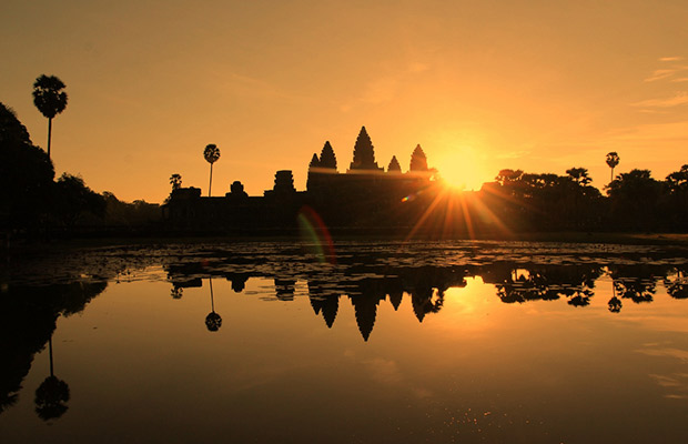 Angkor Beautiful Sunrise Bike Tour