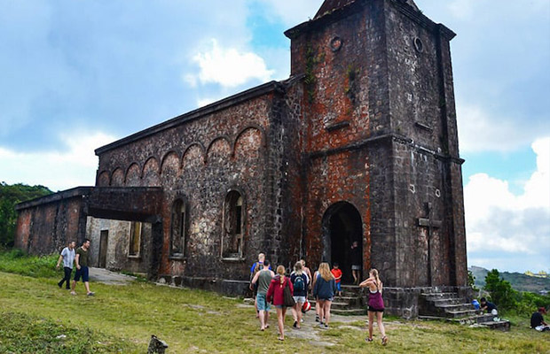 Bokor Highland Mountain and Kampot Revealed Tour