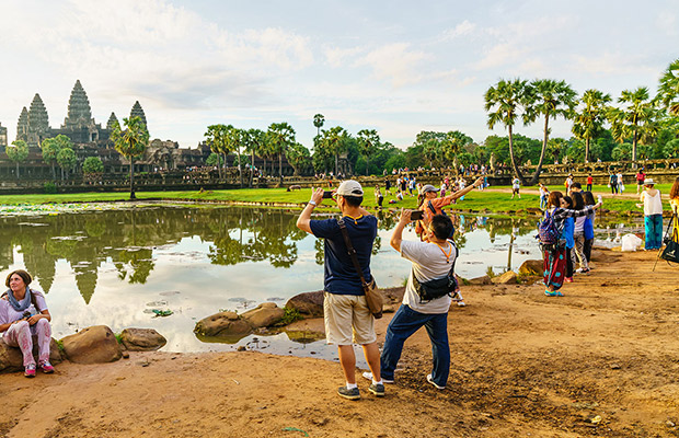 Cambodia Family Package Tour with Horse Riding