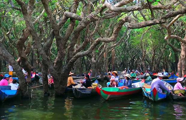 Cambodia Family Package Tour with Horse Riding