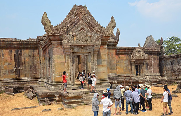 Discover Preah Vihear Temple Tour