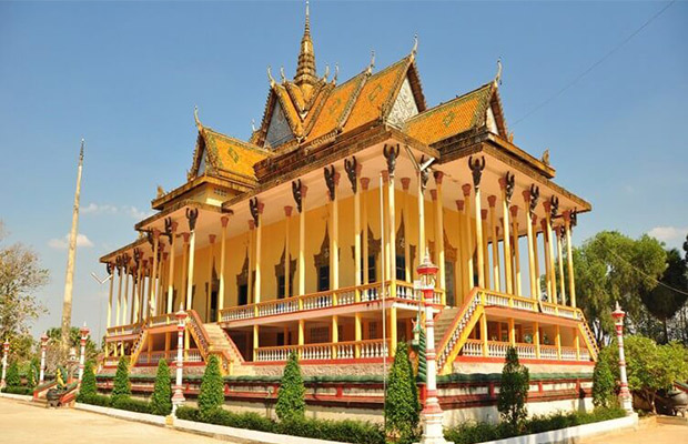 100 Columns Pagoda